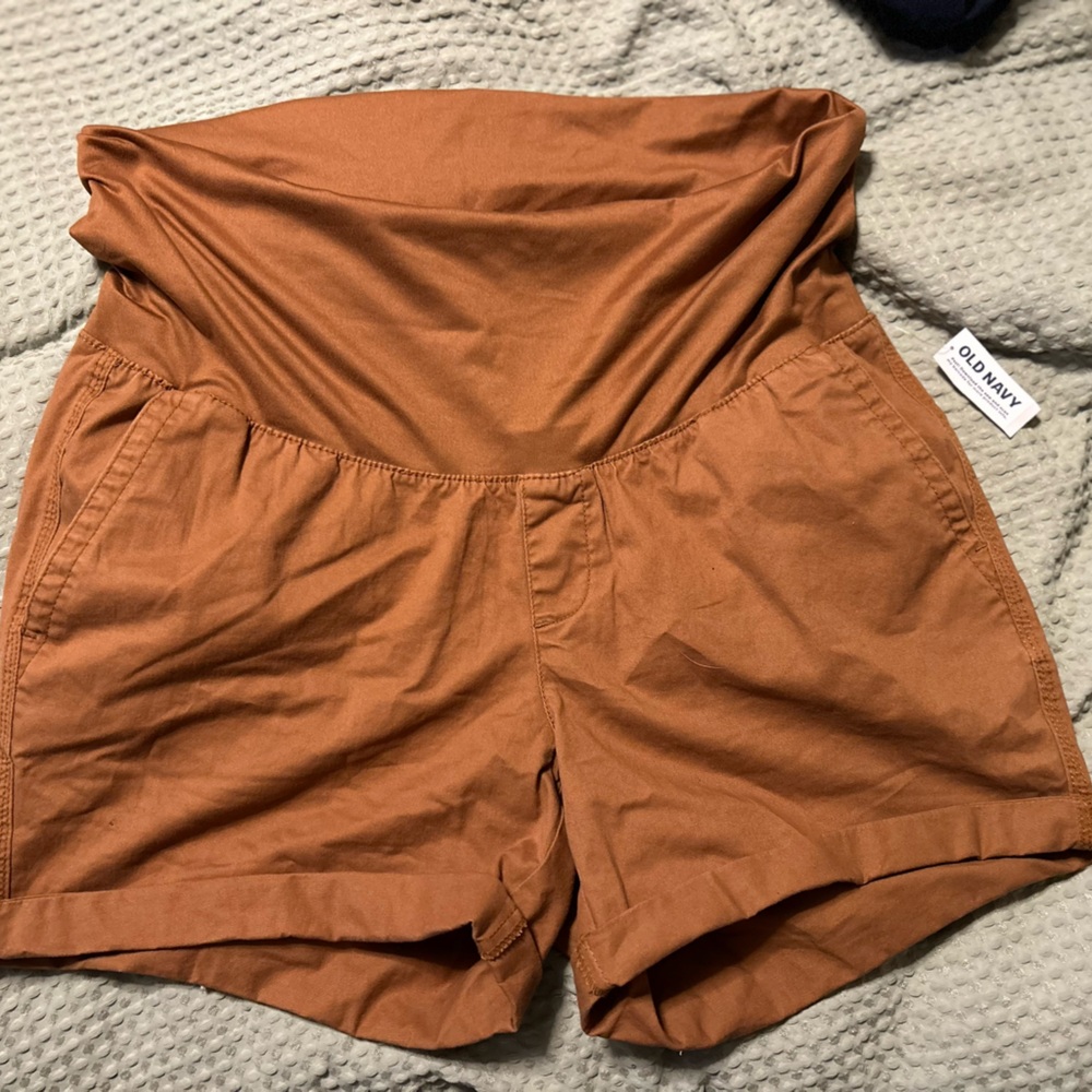 Old Navy Maternity Shorts